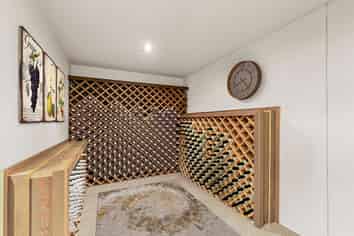 19 Buckleys Track, Paremoremo