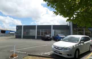 Trade Retail or Large Office Space