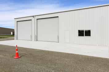 BRAND NEW INDUSTRIAL BUILDING FOR LEASE