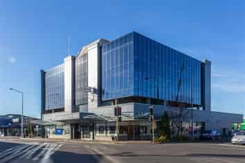 High Profile Multi level Office/Retail