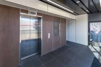 High Profile Multi level Office/Retail