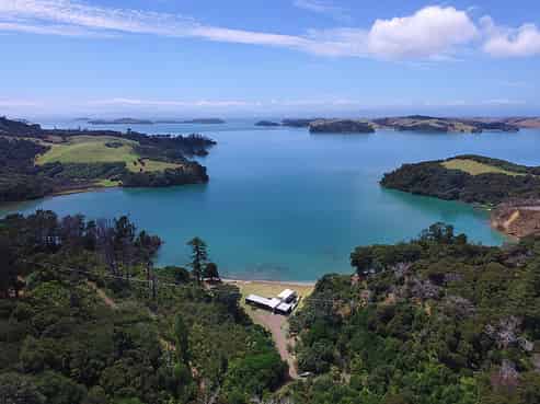 677 Orapiu Road, Waiheke Island