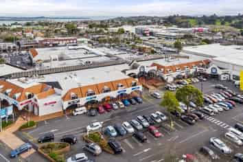 Small Affordable Office/Retail in Royal Oak Mall