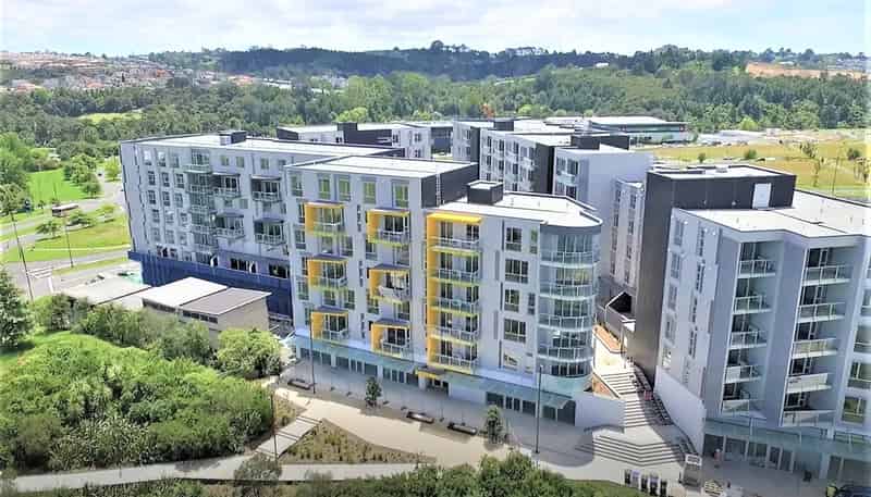 AL6/25-27 Don Mckinnon Drive, Albany