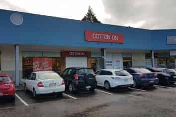 LARGE FORMAT - BIG IMPACT RETAIL