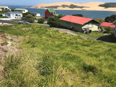 21 Taumatawiwi Street, Opononi