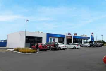 RARE ROLLESTON OPPORTUNITY