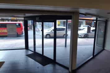 Spacious Retail Opportunity at 10 Rathbone St!