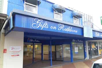 Spacious Retail Opportunity at 10 Rathbone St!