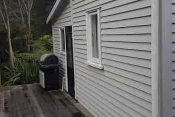 Auckland - Address withheld