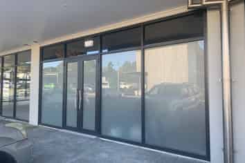 Brand New Retail - Glendene