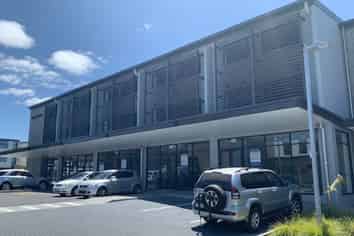 Brand New Retail - Glendene