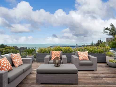 1/57 Gulf View Road, Murrays Bay