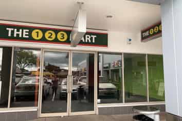 Retail at Mt Wellington Shopping Centre!