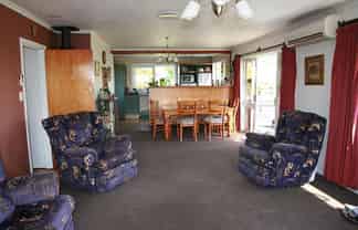 58 Barclay Road, Pembroke