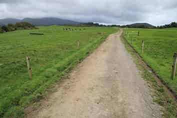 325 Kirihau Road, New Plymouth Central