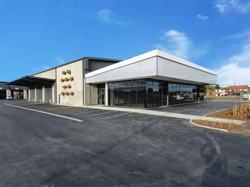 1,008m2 Warehouse - Corner Site - Available Now!!