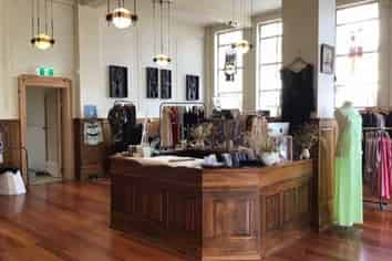 "All that glitters is not gold"