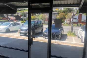 Opportunity to lease a shop on Centaurus Road