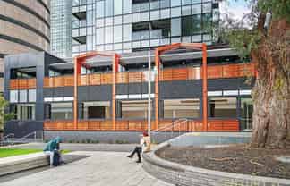 FOR LEASE - 240m2 PRIME LOCATION