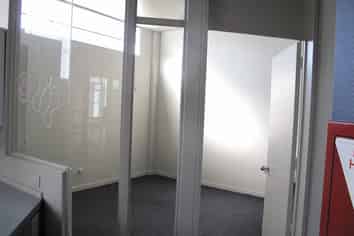 Courtville Place - Upstairs Unit 5 + 5B