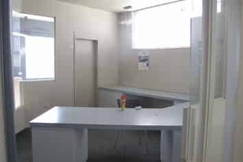 Courtville Place - Upstairs Unit 5 + 5B