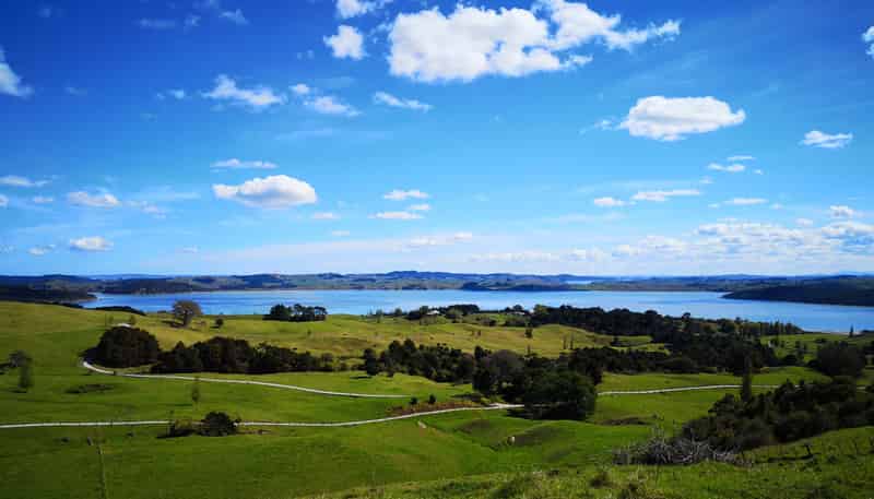 9 Grice Road, Wharehine