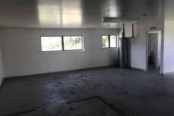 82m2 building   "For Lease"