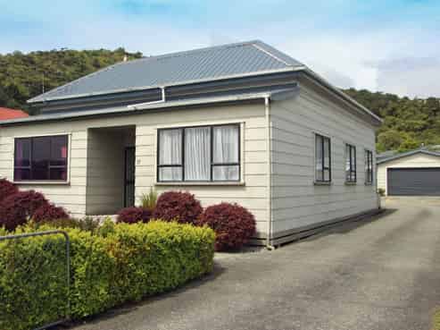 37 Shakespeare Street, Greymouth