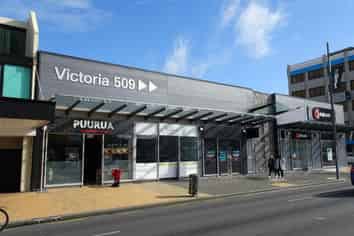 Victoria Street retail space