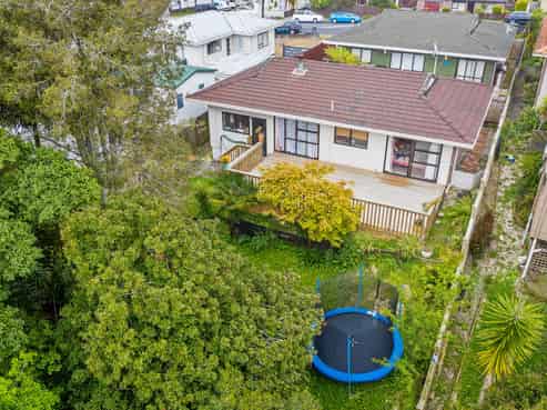 2/46A Claude Road, Hillpark