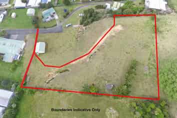 8 Juniper  Lane, Pukenui