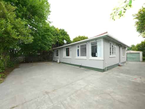 34 Curletts Road, Sockburn