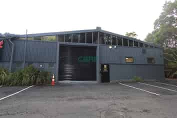 CBRE - Central Parnell Warehouse