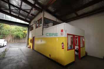 CBRE - Central Parnell Warehouse