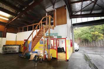 CBRE - Central Parnell Warehouse