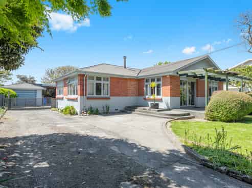 6 Lucas Street, Riversdale