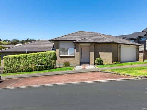 6 Mural Place, Greenhithe