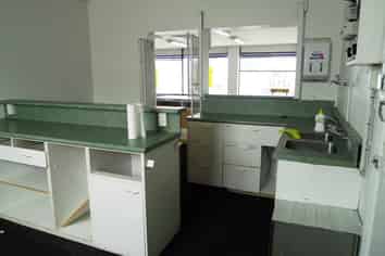 Suburban Retail in Dallington