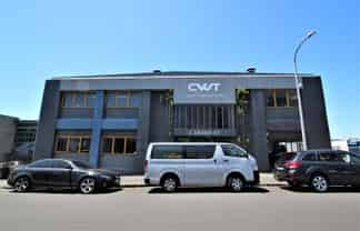 OPEN PLAN LIGHT OFFICE