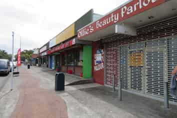 133M² OFFICE/RETAIL SPACE FOR LEASE NOW