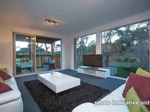 51B Rimutaka Place, Titirangi