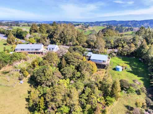 211 Whitehills Road, Waitoki