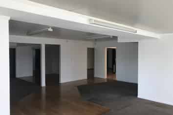 MAIN ROAD PROFILE WITH CAR PARK