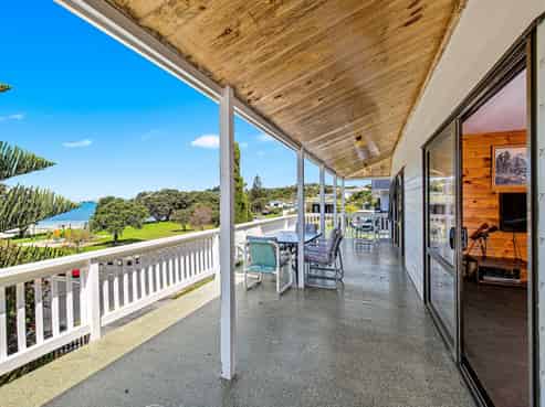 6 Sunrise Boulevard, Snells Beach