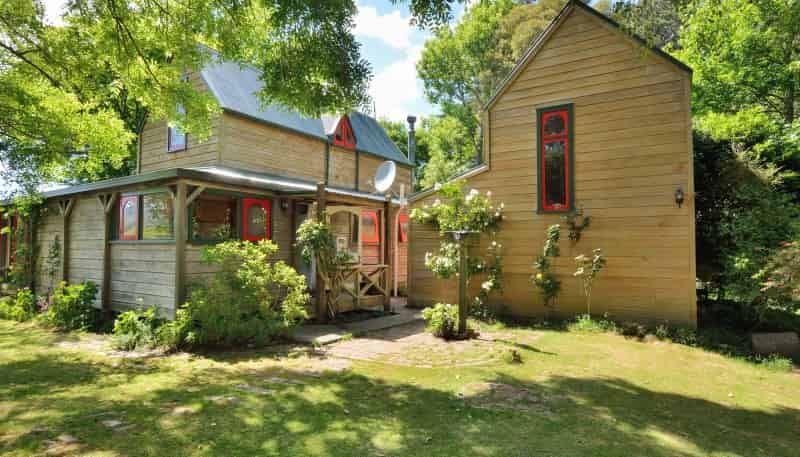 . Paroa Road, Tolaga Bay