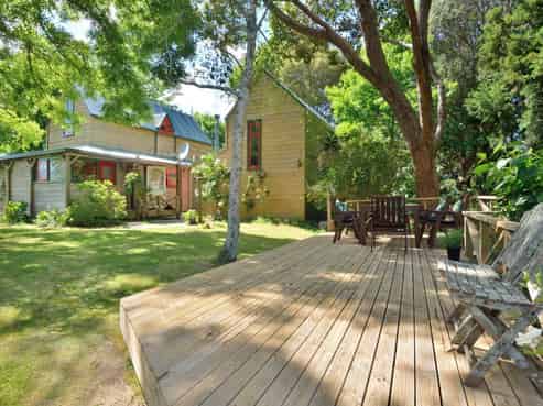 . Paroa Road, Tolaga Bay