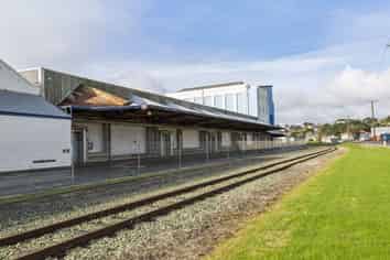 Secure 150sqm storage - Suit boats, RV's and more