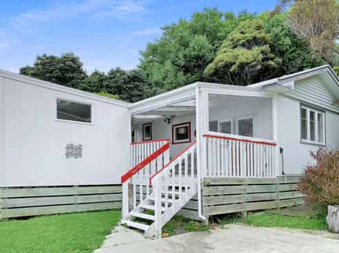 30A Akitio Esplanade, Pongaroa