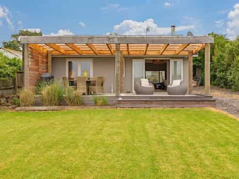 8 Island Terrace, Motunau